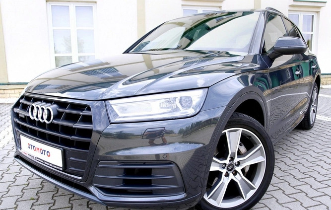 Audi Q5 cena 139999 przebieg: 88000, rok produkcji 2018 z Brusy małe 407